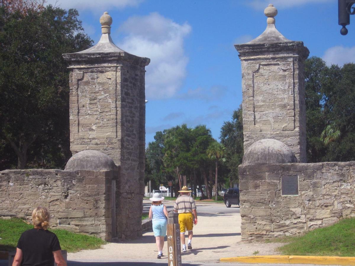 Quaint Historic Downtown Apartment St. Augustine Luaran gambar